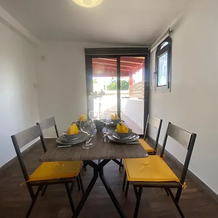 Philip Spacious Apartment Limassol Zewnętrze zdjęcie