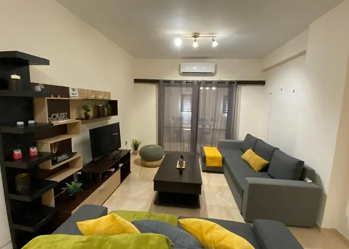 Philip Spacious Apartment