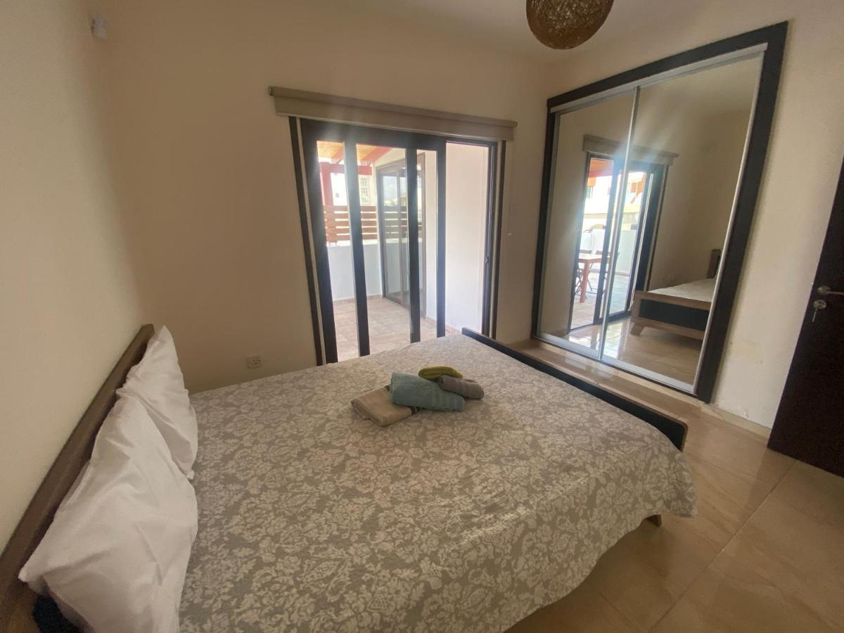 Philip Spacious Apartment Limassol